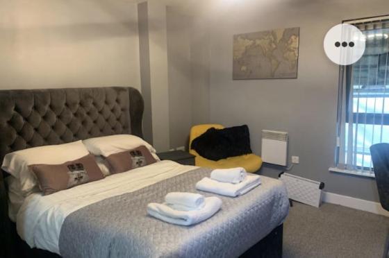 2 Bedroom Free Parking By Concert Square Sleeps 8 Ливърпул Екстериор снимка