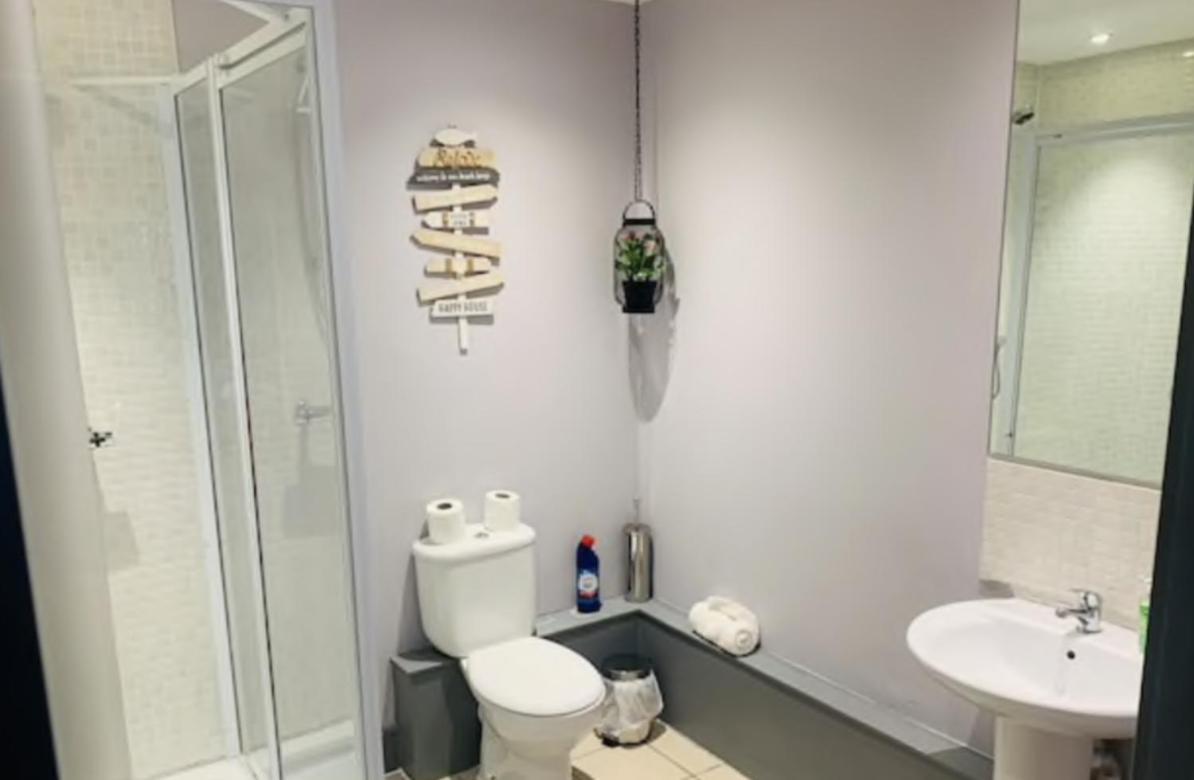 2 Bedroom Free Parking By Concert Square Sleeps 8 Ливърпул Екстериор снимка